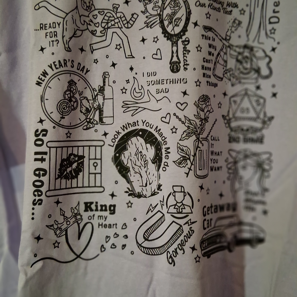 🌹Graphic Short Sleeve Tee 2X PTP 26'